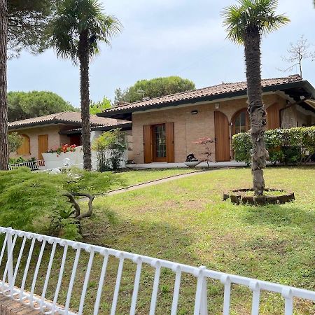 Villa Palm Lignano Sabbiadoro Esterno foto